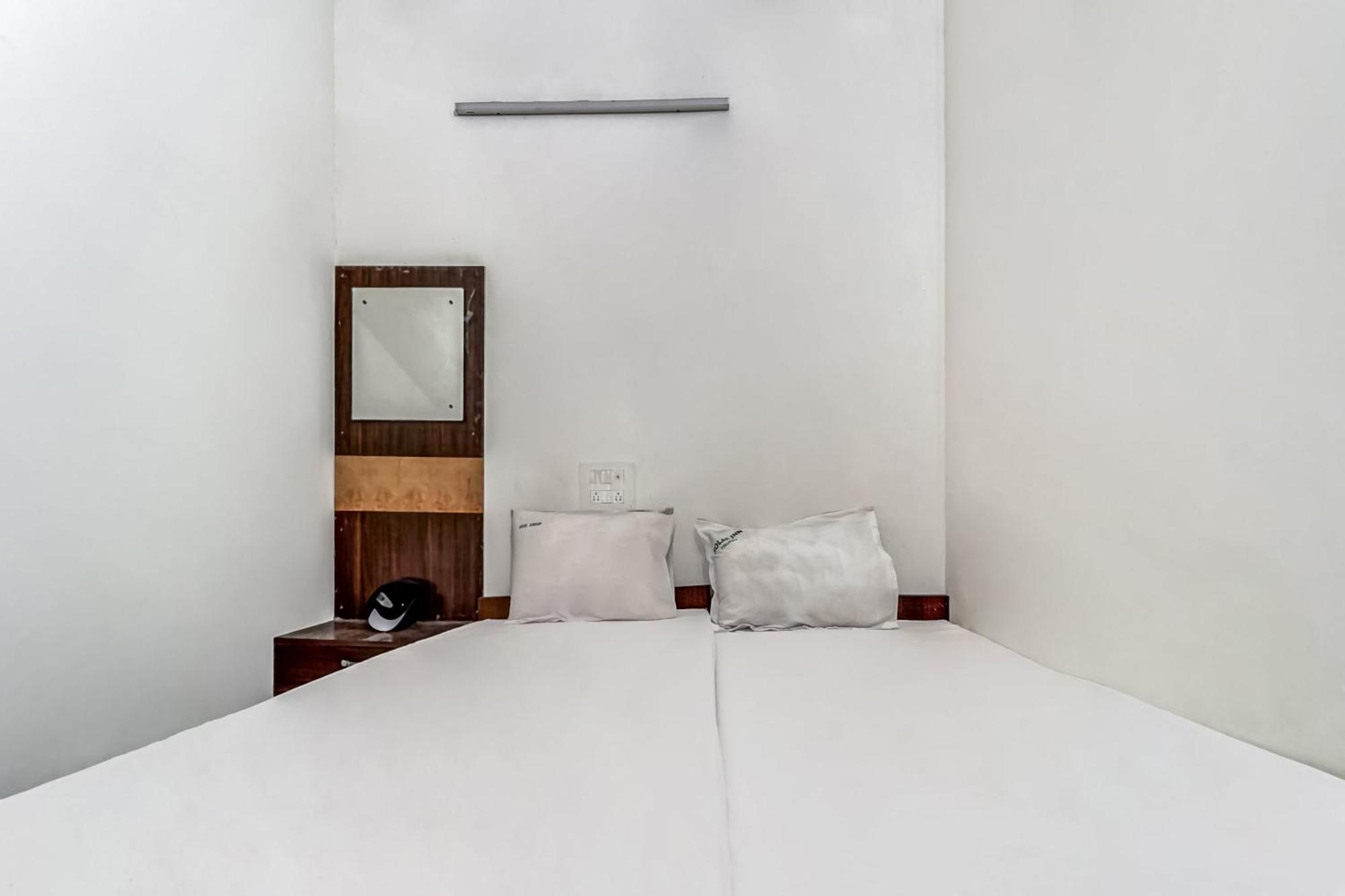 Hotel O Solar Inn ตีรูปาติ ภายนอก รูปภาพ